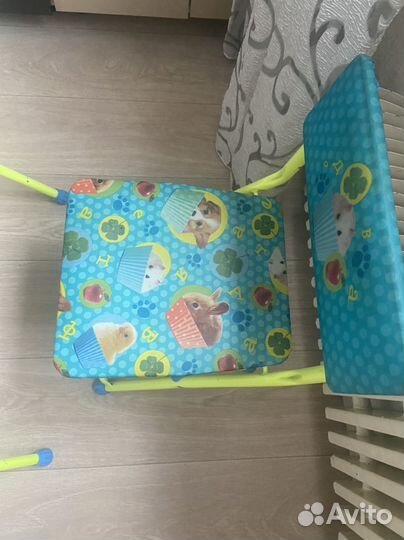 Детский стол и стул