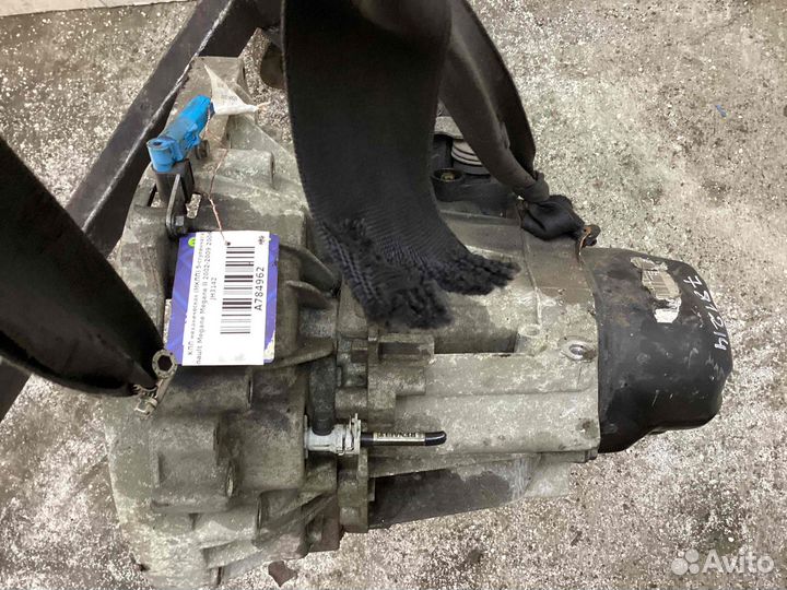 МКПП (механическая коробка переключения передач) R