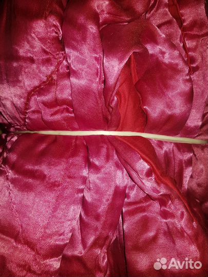 Одеяло ватное атласное двуспальное как новое