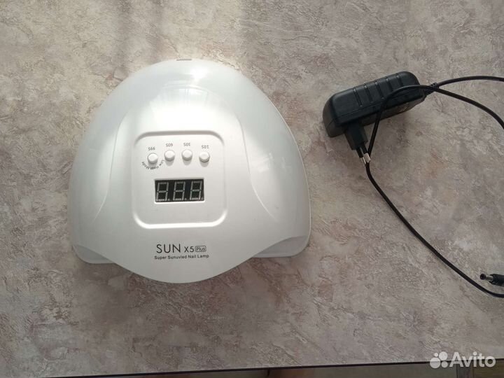 Лампа для ногтей