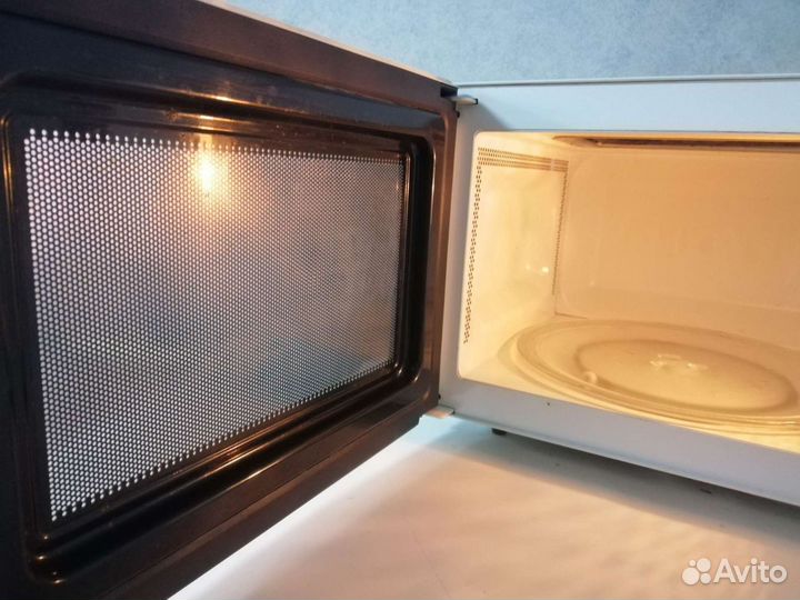 Микроволновая печь