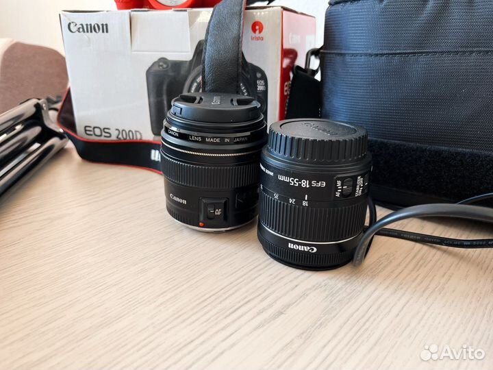 Canon EOS 200D kit EF-S 18-55mm + объектив