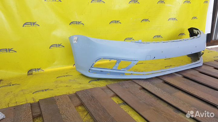 Бампер передний Jetta 2015+ Volkswagen