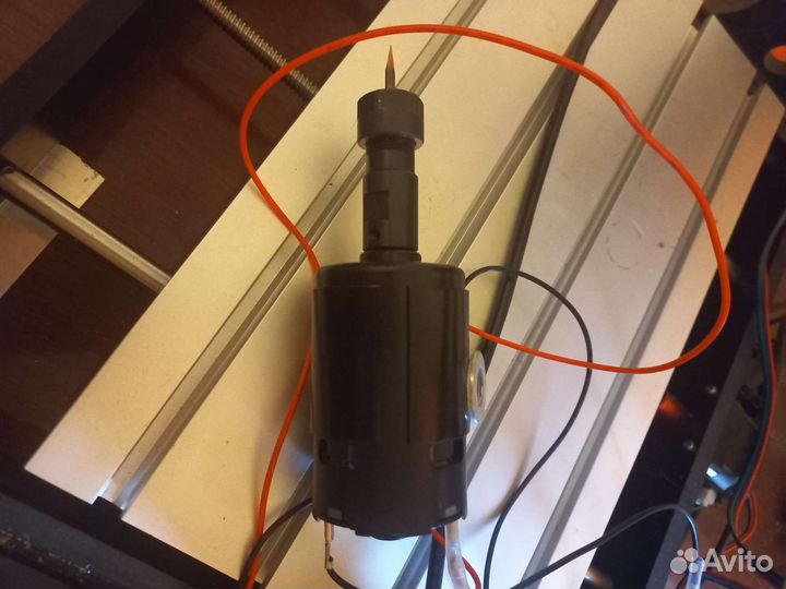 Настольный фрезерный станок