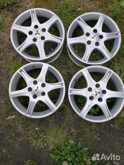 R16 5/114,3 Mitsubishi Outlander