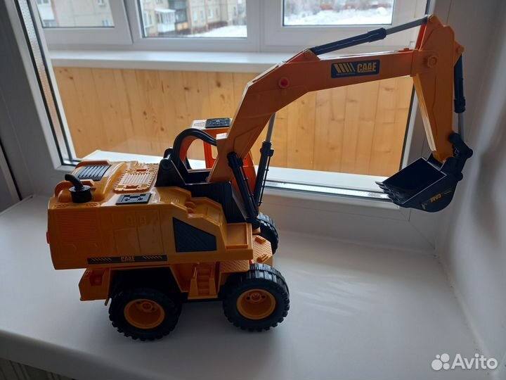 Экскаватор