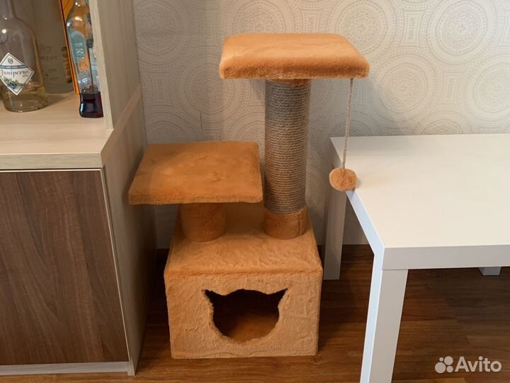 Домик для кошки новый