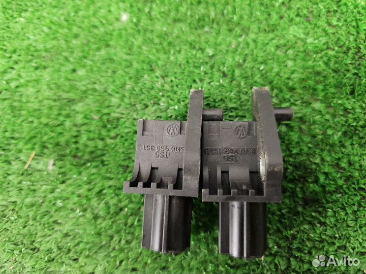 Датчик удара Volkswagen Passat B7 1.4 caxa 2013