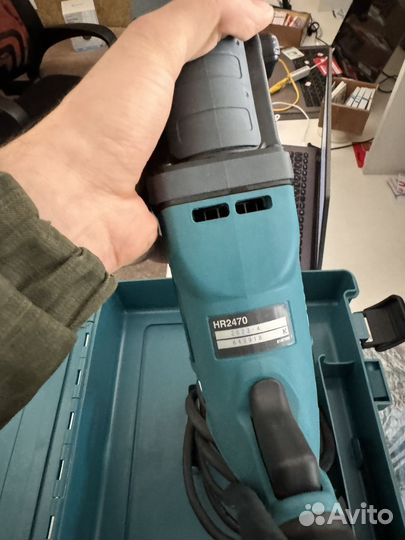 Перфоратор makita 2470 оригинал новый