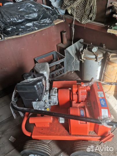 Аппарат для прочистки канализационных труб «Питон»