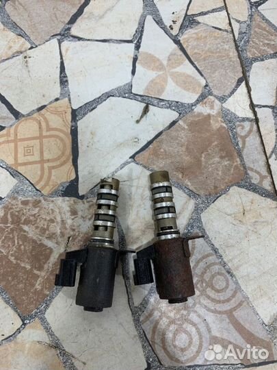 Клапан фазорегулятора Nissan Teana J32