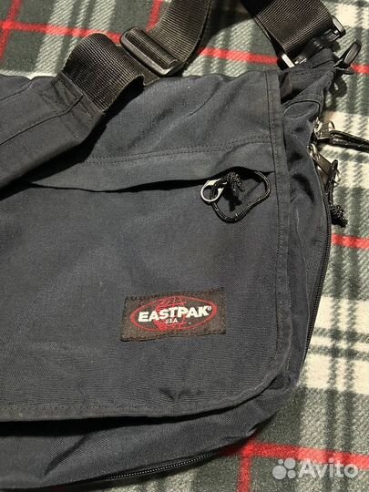 Сумка мессенджер eastpak