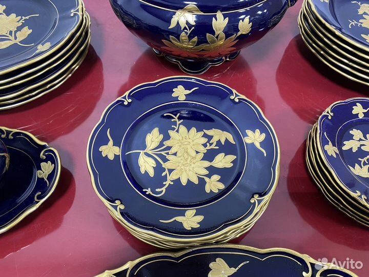 Обеденный сервиз