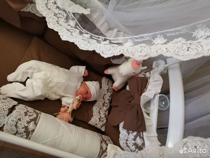 Набор в детскую кроватку бу