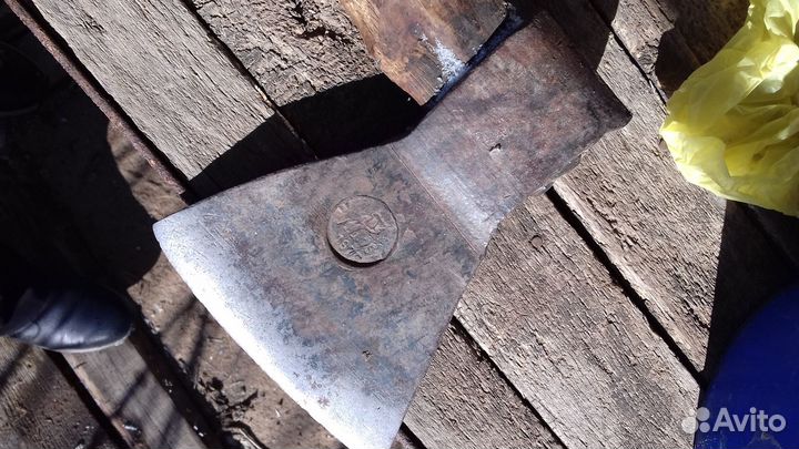 Топор СССР с клеймом 1975 года