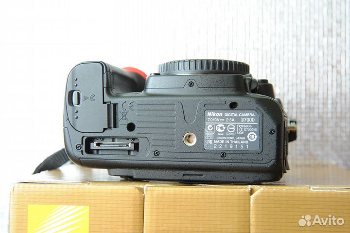 Nikon D7000 и 3 объектива