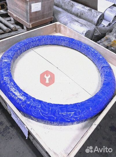 Поворотный круг Hyundai 81E3-10010