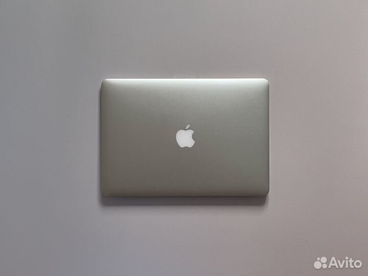 MacBook Air 13 (АКБ 100%)