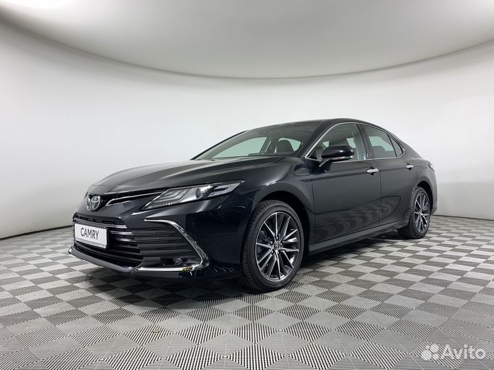 Toyota Camry 2.5 AT, 2023