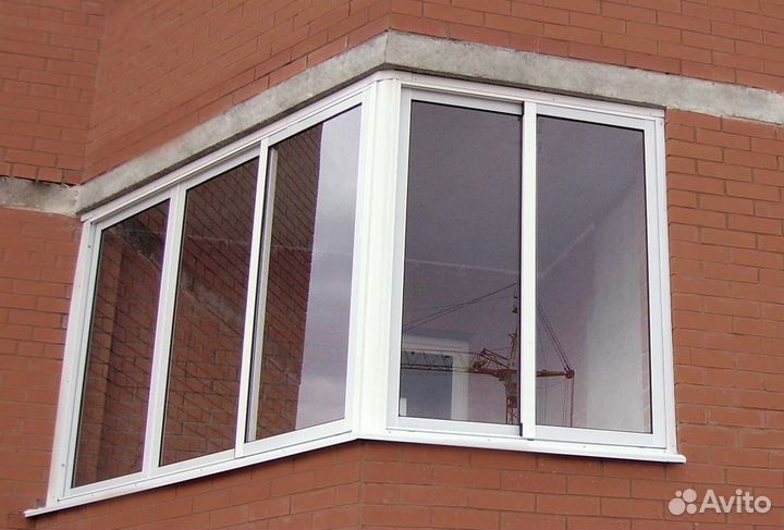 Пластиковые окна с москитной сеткой