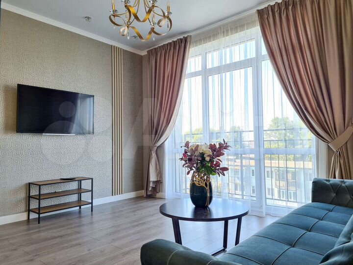 2-к. квартира, 60 м², 6/9 эт.