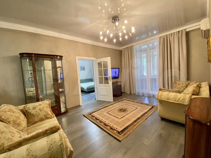 3-к. квартира, 87 м², 2/15 эт.