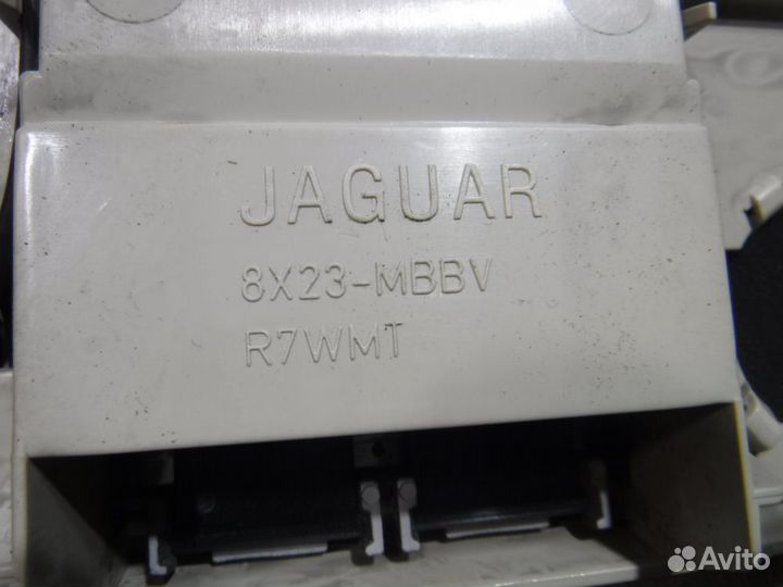 Плафон салонный Jaguar XF