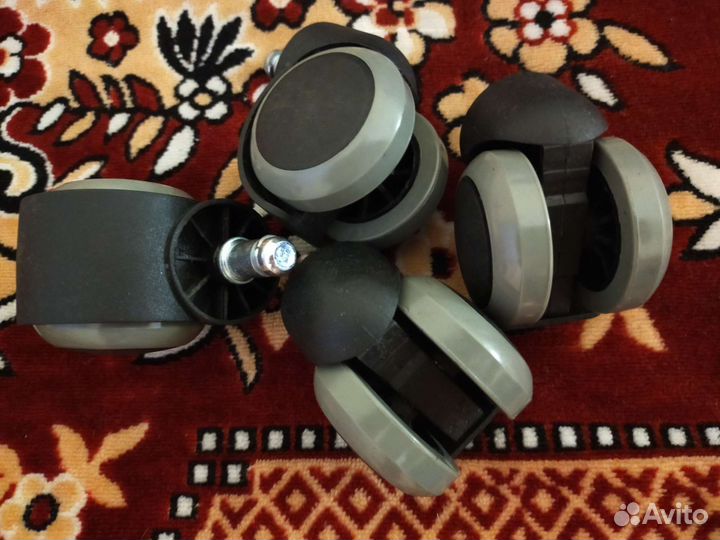 Колесики для компьютерного кресла