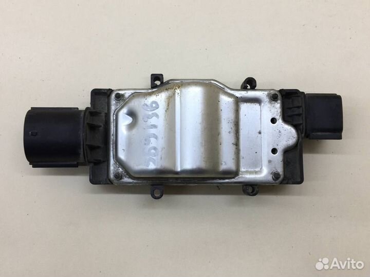 Блок управления вентилятором Ford Focus 3 2011