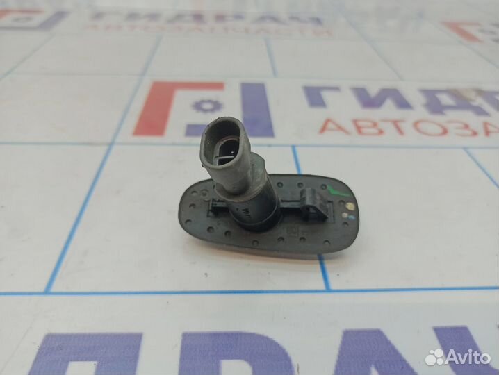 Повторитель поворота белый Cadillac SRX 10364604