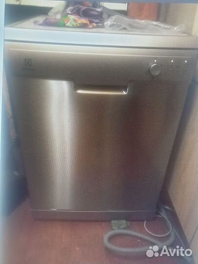 Ремонт стиральных машин, ремонт холодильников