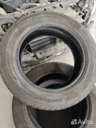 Continental ContiCrossContact LX 215/60 R17