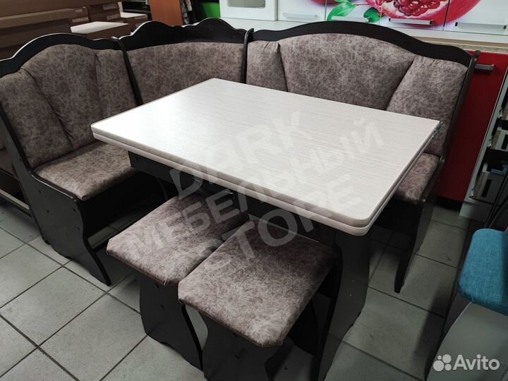 Уголок кухонный