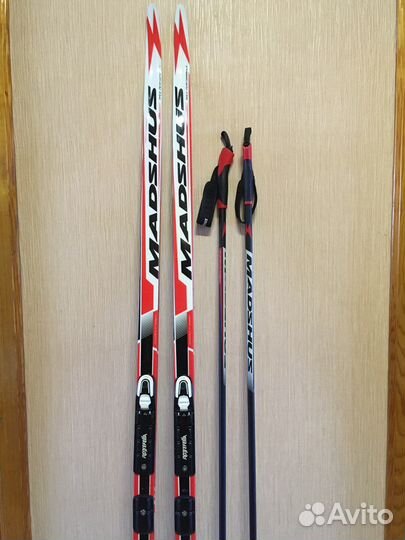 Лыжный комплект детский