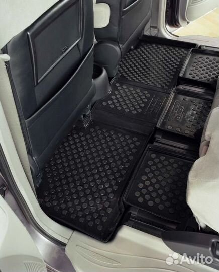 Коврики для Mitsubishi Grandis 6 местный 2003-2011