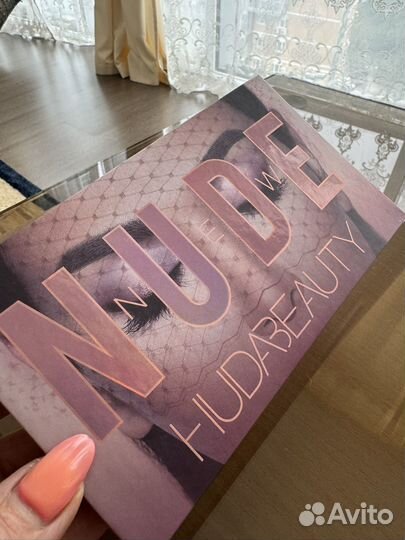 Палитра теней с зеркалом