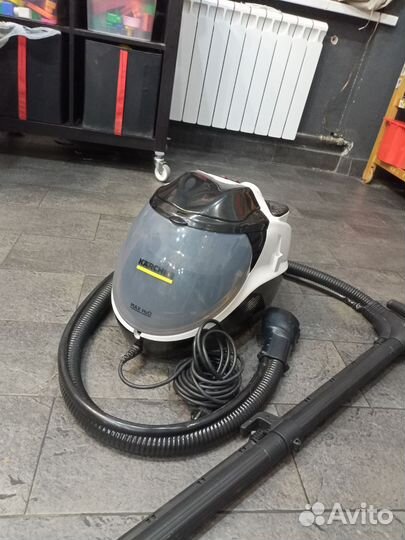 Паровой пылесос Karcher