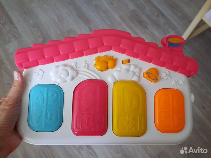 Развивающий коврик tiny love