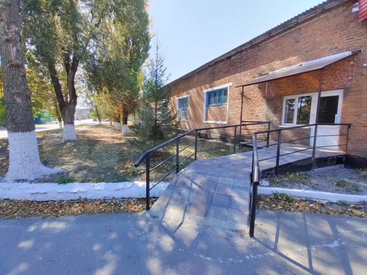 Торговая площадь, 65 м²