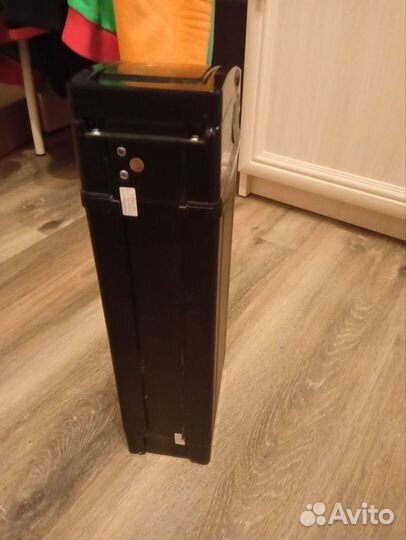 Аккумуляторная батарейка для электровелосипеда