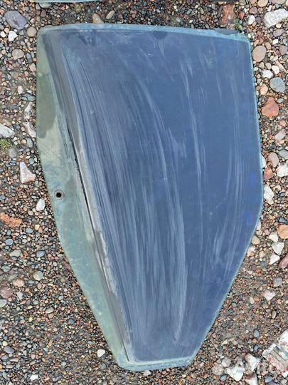 Стекло левое заднее Citroen Xantia