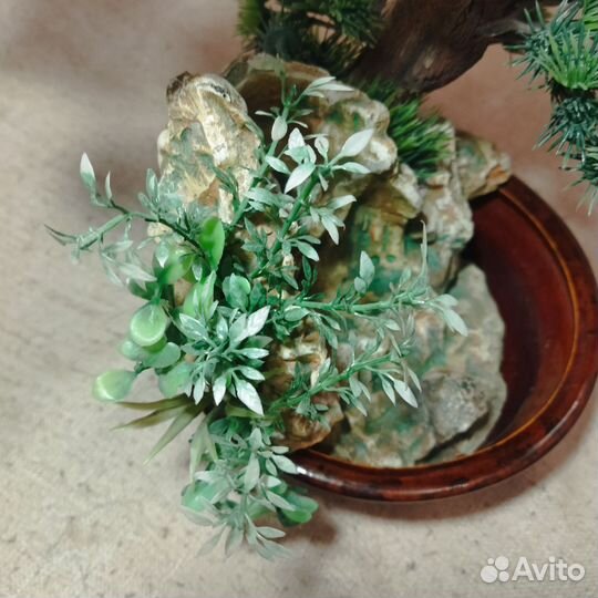 Декоративный фонтан с водопадом