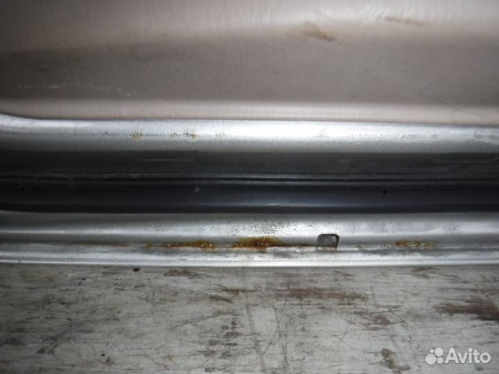 Дверь toyota nadia SXN15 2000 3S-FE Передний Правый контрактная