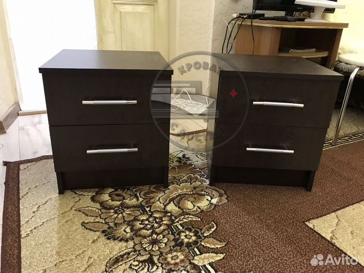 Тумба прикроватная