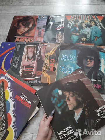 Виниловые пластинки в ассортименте