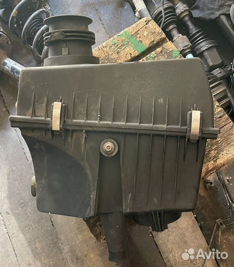 Корпус воздушного фильтра Bmw E34 M50