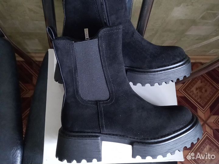 Ботинки женские 38 размера