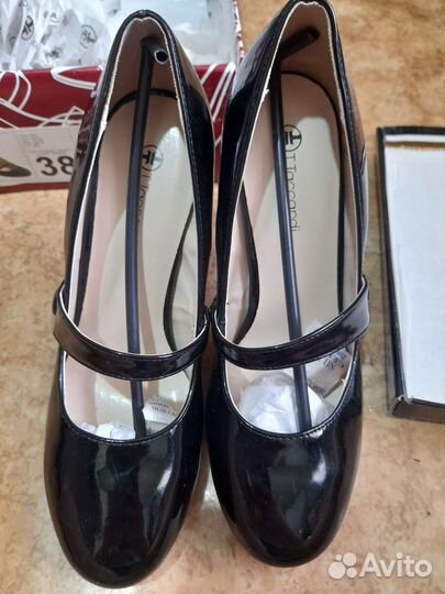 Туфли женские 38 размер черные
