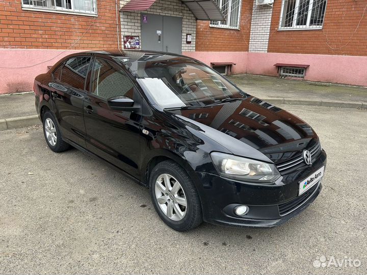 Volkswagen Polo 1.6 AT, 2012, 292 000 км