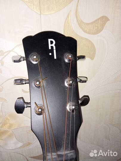 Акустическая гитара rockdale